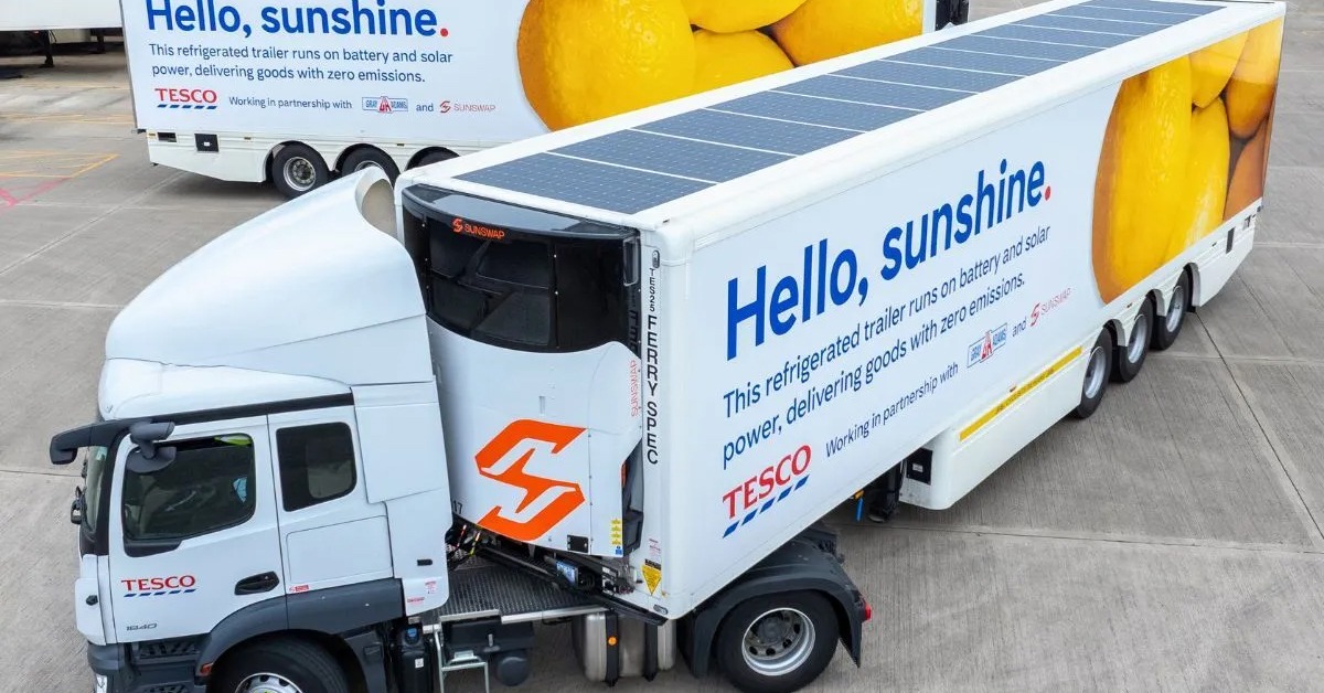 Tesco truck with Sunswap electric refrigeration technology